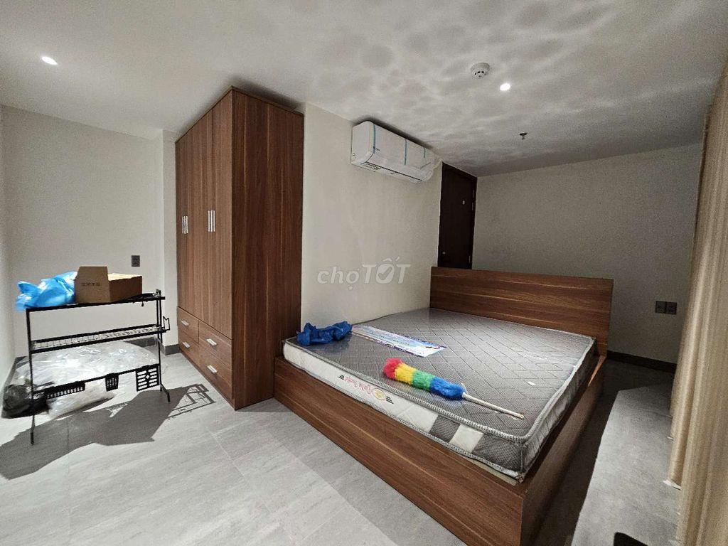 Mặt tiền Phùng Chí Kiên
