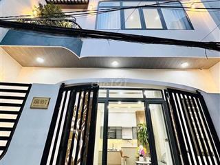 CẦN BÁN NHÀ MỚI XÂY, FULL NỘI THẤT K356 HOÀNG DIỆU, ĐÀ NẴNG