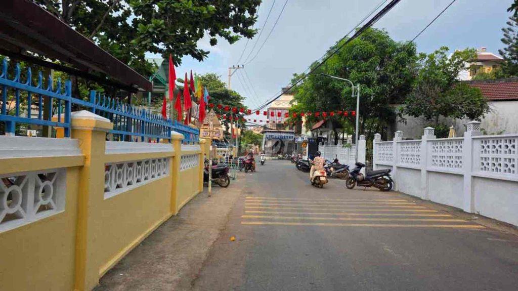 💥 SỤP HẦM *** MẶT TIỀN PHỐ CỔ HỘI AN GIÁ CHỈ 4 TỶ LÊ QUÝ ĐÔN.