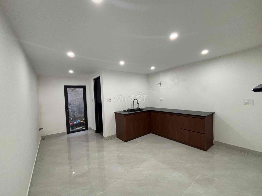 Nhà 2 tầng Giáp Văn Cương sát biển Nguyễn Tất Thành Đà Nẵng