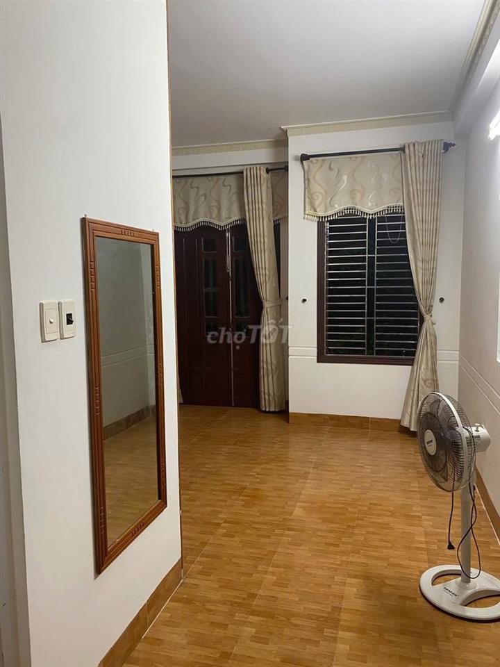 [CHÍNH CHỦ]Cho Thuê nhà mặt tiền đỗ nhuận