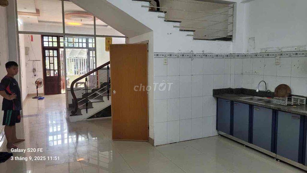 Nhà mặt tiền Dũng Sĩ Thanh Khê