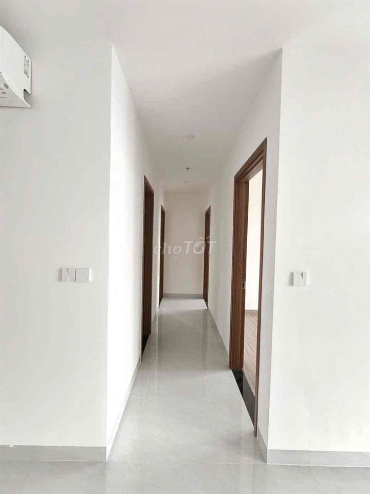 Cho Thuê Căn Hộ A&T SKY GARDEN - 3PN Trống Sẵn 4 Máy Lạnh
