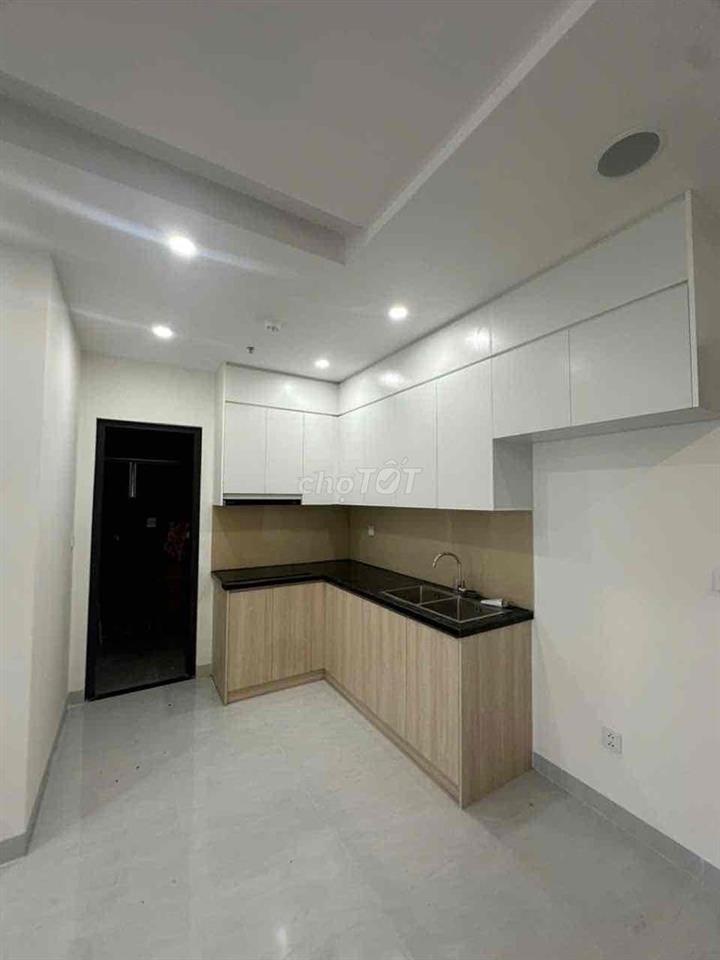Cho Thuê Căn Hộ A&T SKY GARDEN 3PN 8TR Sẵn 3 Máy Lạnh,Rèm,Bếp,Hút Mùi