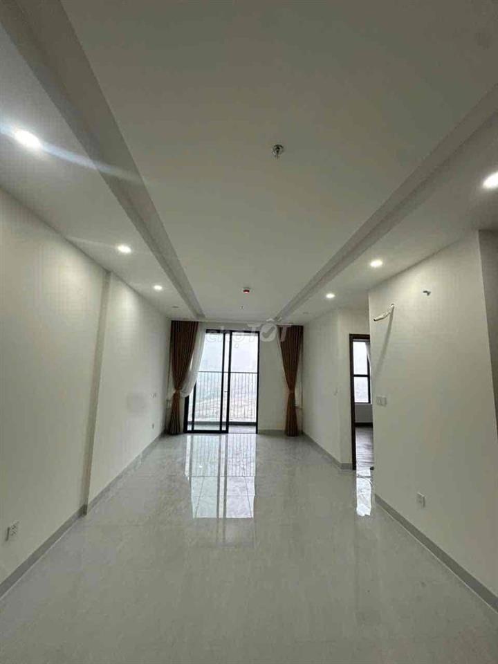 Cho Thuê Căn Hộ A&T SKY GARDEN 3PN 8TR Sẵn 3 Máy Lạnh,Rèm,Bếp,Hút Mùi