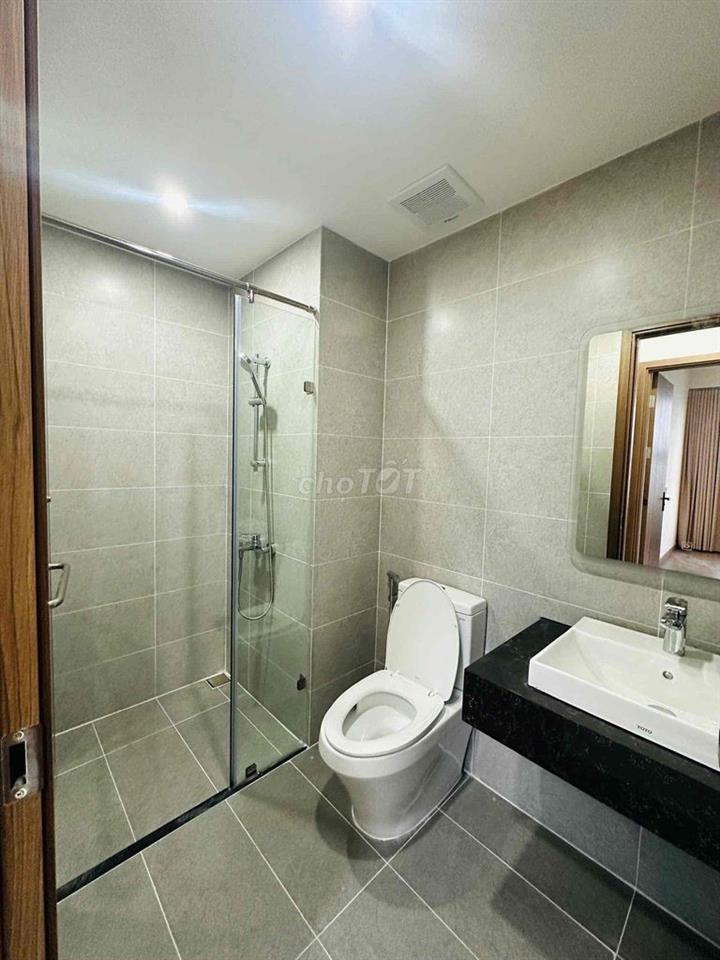 Cho Thuê Căn Hộ A&T SKY GARDEN - 2PN Trống 5,9TR Sẵn Rèm Giàn Phơi