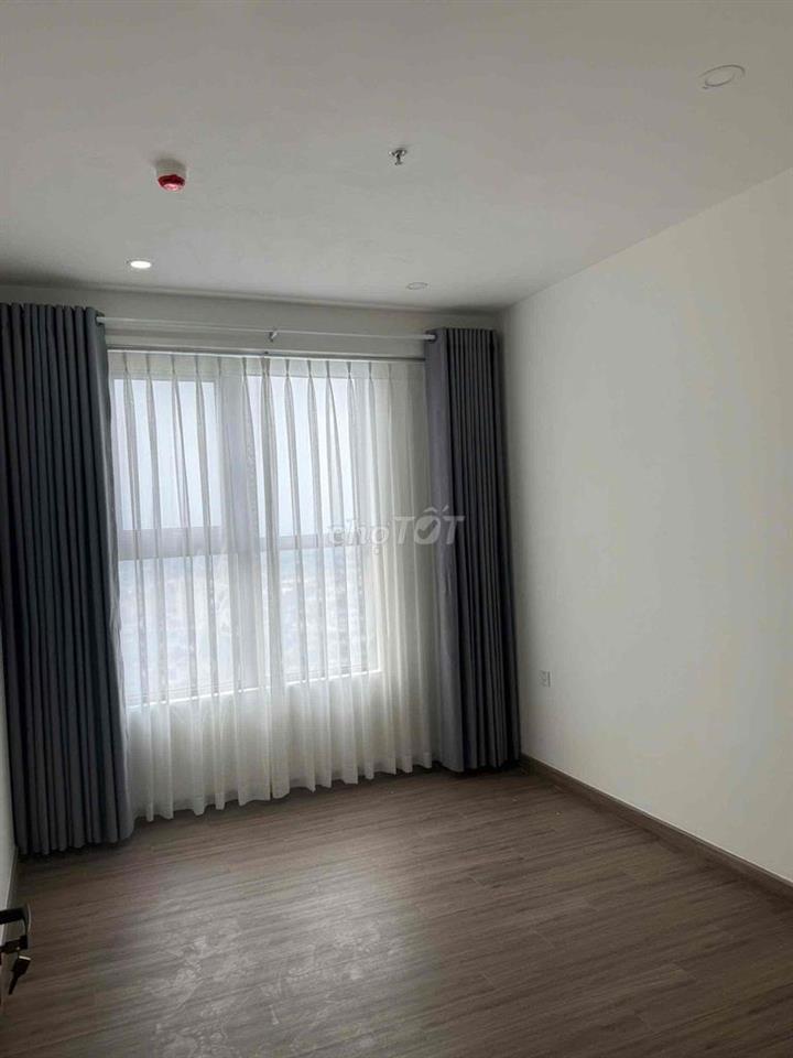 Cho Thuê Căn Hộ A&T SKY GARDEN 2PN Sẵn 2 Máy Lạnh, Rèm, Giàn Phơi 6TR