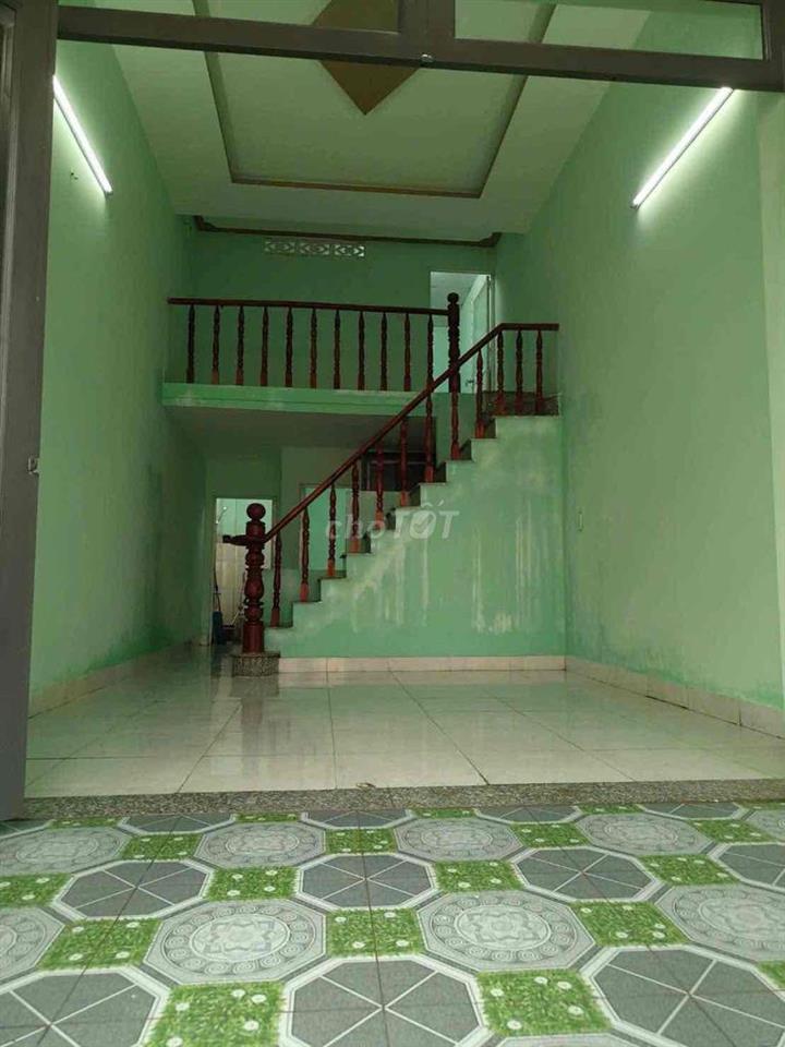 bán nhà  p thái hoà Tân uyên đường nhựa 8 m thông buôn