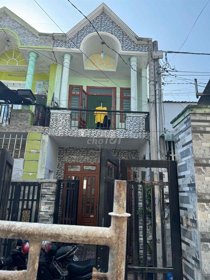 Cho thuê nhà Bình chuẩn 09 3,5tr