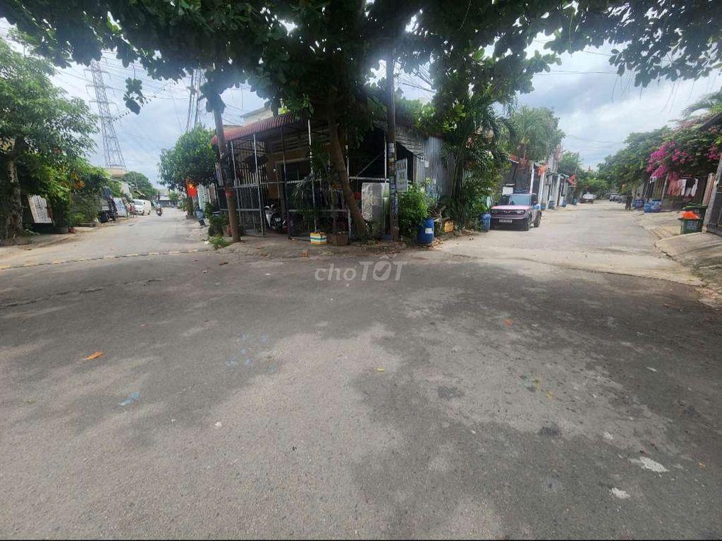 Nhà bán 2 mặt tiền hẻm 6m