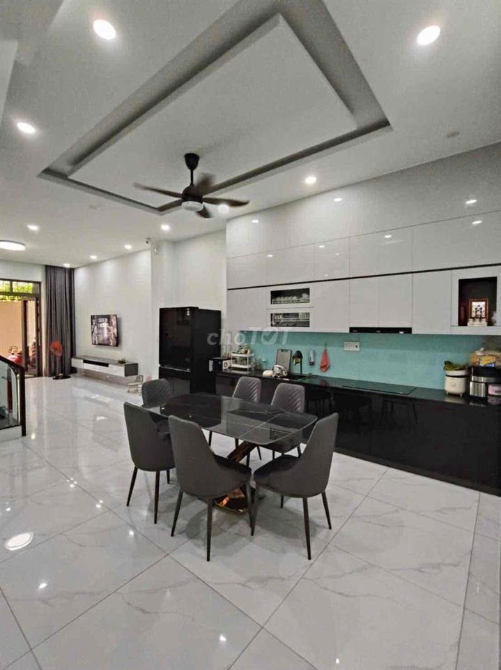 bán nhà nguyễn công hoan đông hoà dĩ an