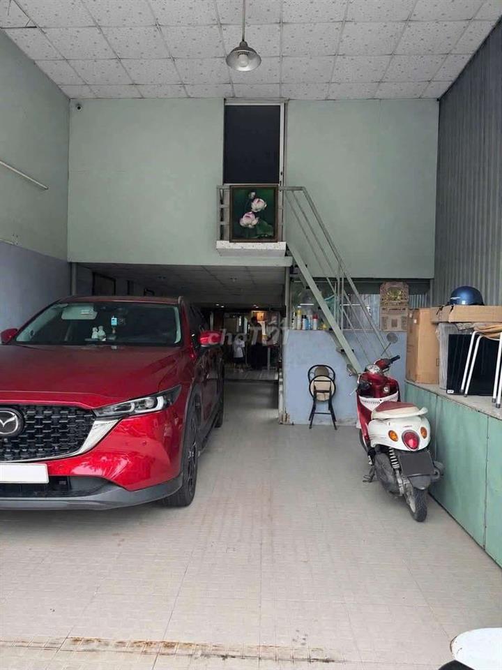 cho thuê nhà nguyên căn chính chủ .buôn bán được