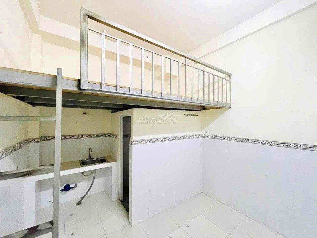 CÒN PHÒNG GIÁ RẺ