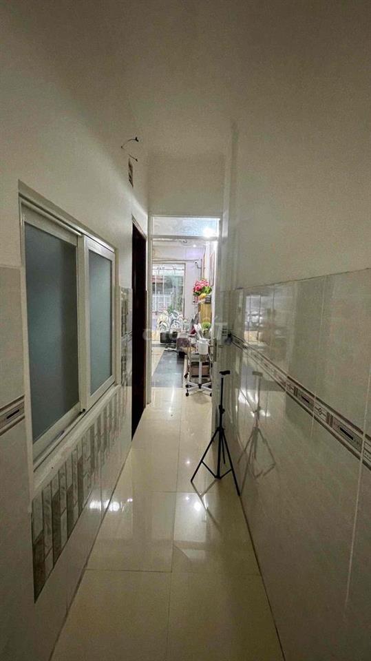 Chính chủ bán chung cư An Bình rộng 4 dàu 13,5 có sổ riêng thổ cư