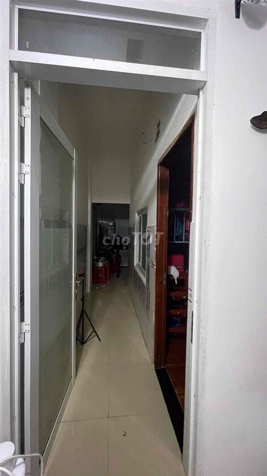 Chính chủ bán chung cư An Bình rộng 4 dàu 13,5 có sổ riêng thổ cư