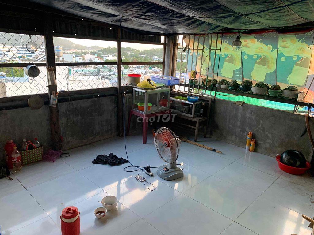bán nhà về quê