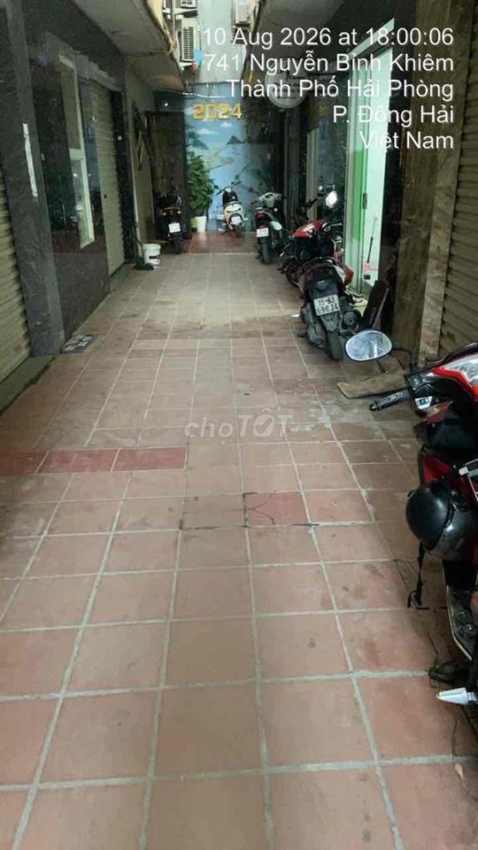 chính chủ cần bán gấp nhà 3 tầng, đã sửa sang lại toàn bộ