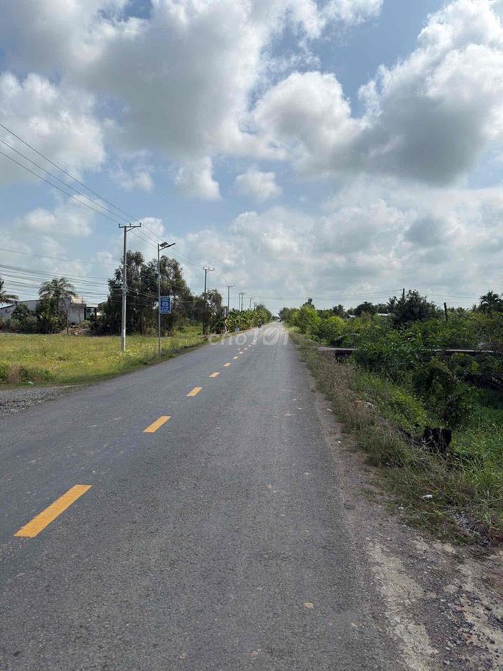 Em cần bán đất Long An, Đức Huệ đã xây sẵn 200m2 nhà