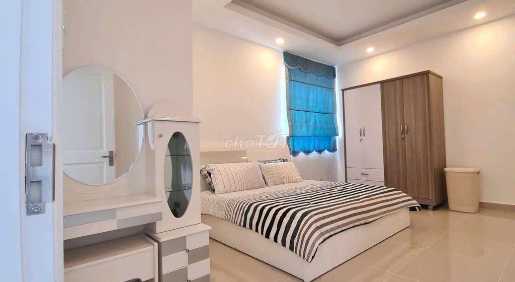 Bán Melody tầng cao view biển,  hồ, căn góc