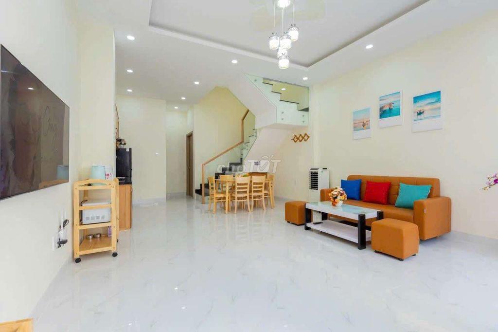 Cho thuê nhà phố mặt tiền Á Châu 4pn sân oto đầy đủ tiện nghi