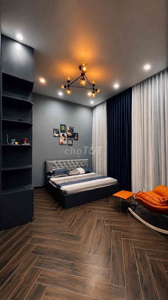 Nhà đã Hoàn Công tặng nội thất