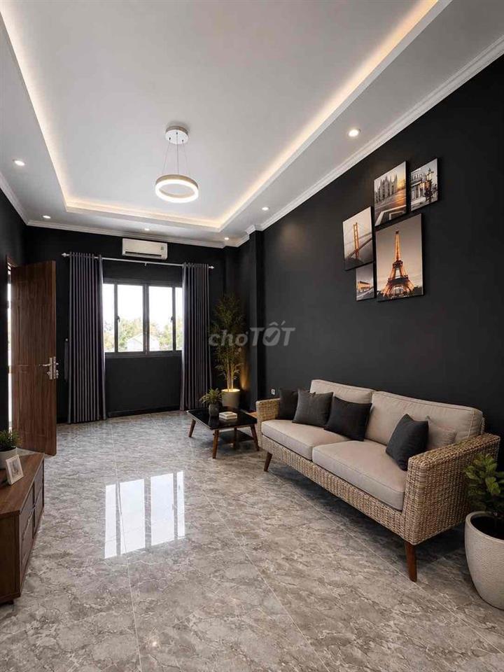 Nhà đã Hoàn Công tặng nội thất