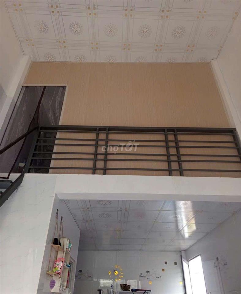 Nhà ở rộng cao sạch đẹp