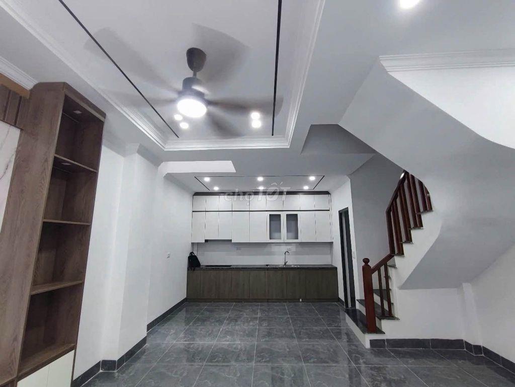 HÀNG HIẾM PHỐ NỐI – NHÀ 3 TẦNG – CHỈ 2,x TỶ