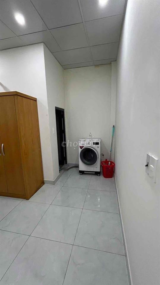 Thuê nhà nguyên căn 4 phòng ngủ
