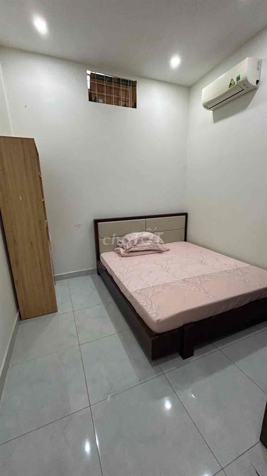 Thuê nhà nguyên căn 4 phòng ngủ