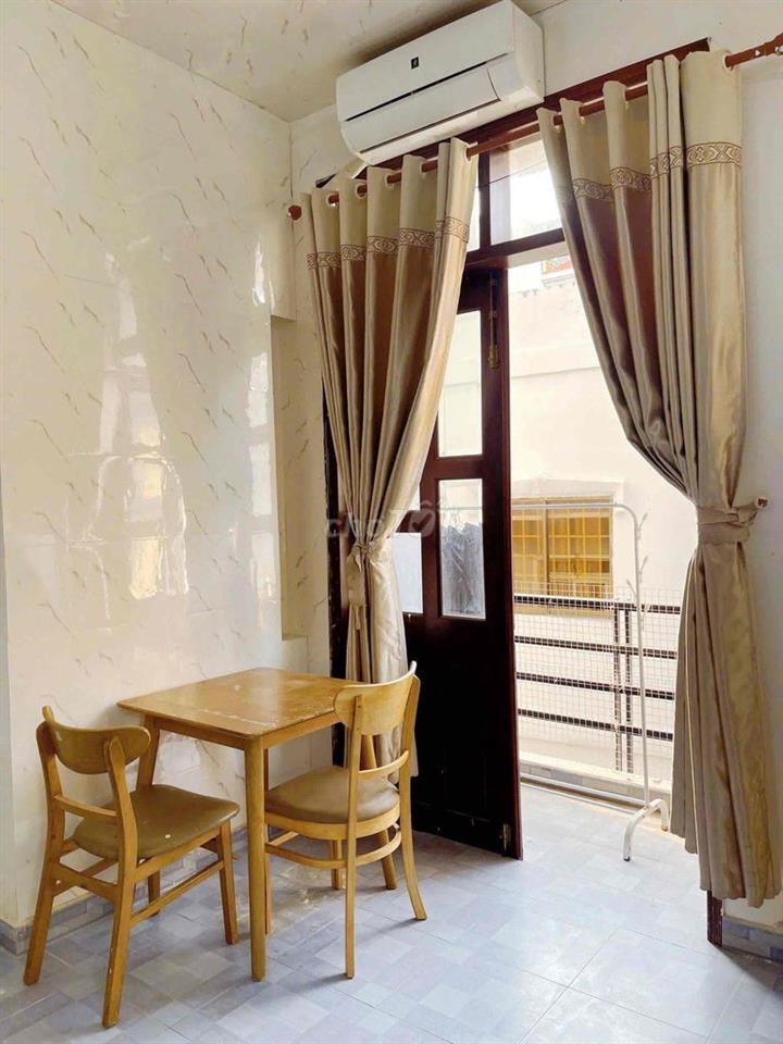 Ban công phòng siêu rộng 40m2