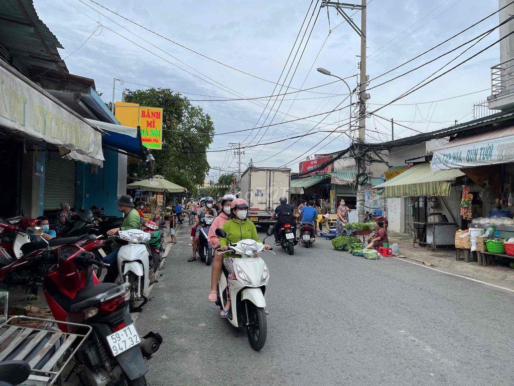Mặt tiền cho thuê nguyên căn khu vực sầm uất trung tâm chợ Cây Me