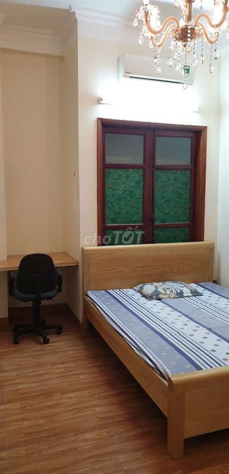 chính chủ cho thuê phòng khép kín đầy đủ đồ ngay cạnh Hồ Tây