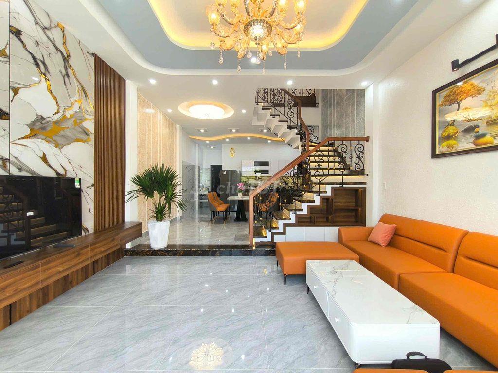 Chính chủ cần bán nhà 3 tầng MT Nguyễn Nhược Pháp