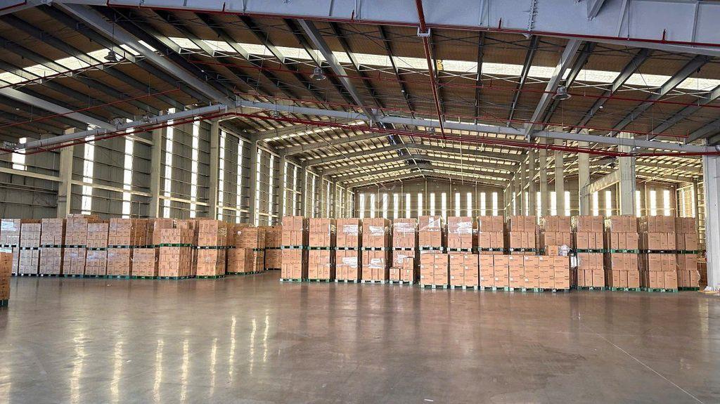 Bán kho xưởng khu công nghiêp long hậu , giáp TPHCM khoảng 1km