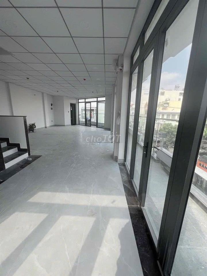 Cho thuê nhà có 2 mặt tiền đường mai văn vĩnh Quận 7