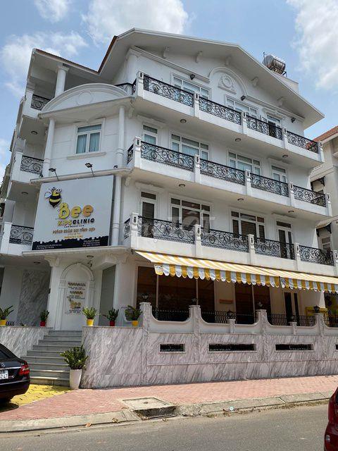 Cho thuê nhà đường 1 khu dân cư himlam Quận 7  DT 20m x 20m