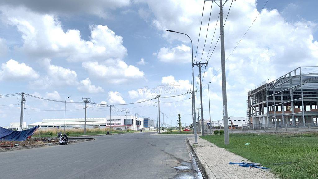 Cho thuê kho chứa hàng khu công nghiêp long hậu . Tỉnh  Long An