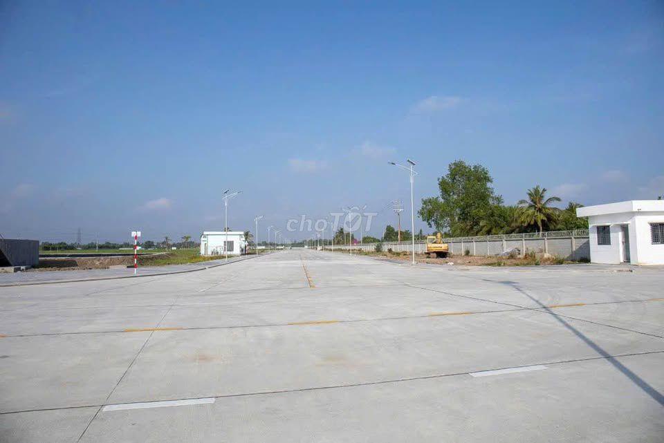 bán ất trong khu công nghiêp gia thuận 1,2,3 . Đối Diện Cần Giờ TPHCM