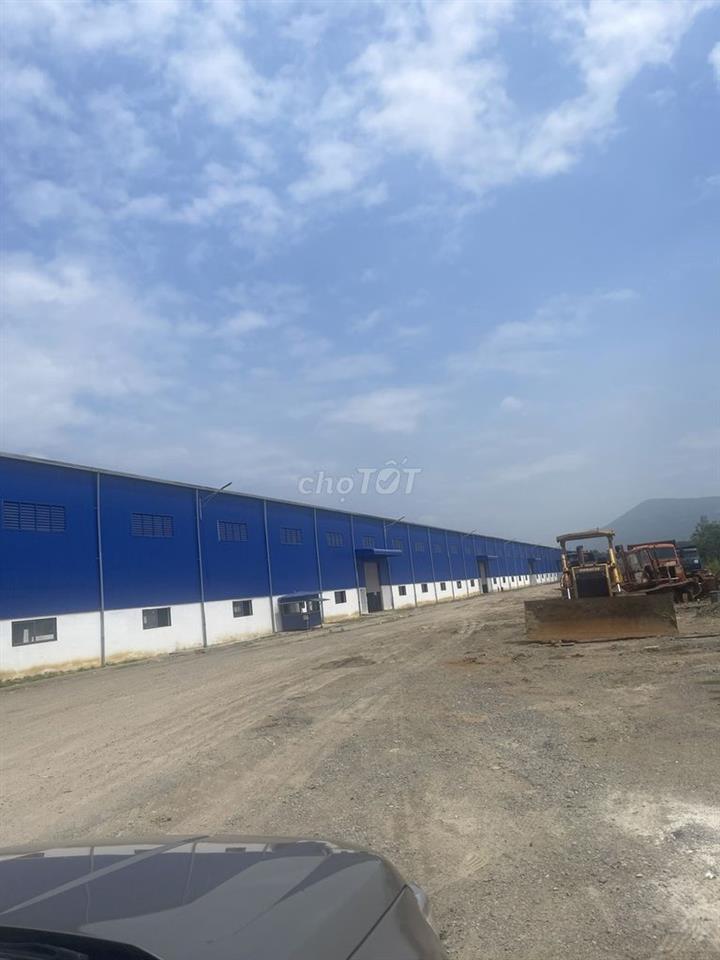 Cho thuê kho xưởng huyện đức hòa .Tỉnh Long An ( giao xưởng mới ) 