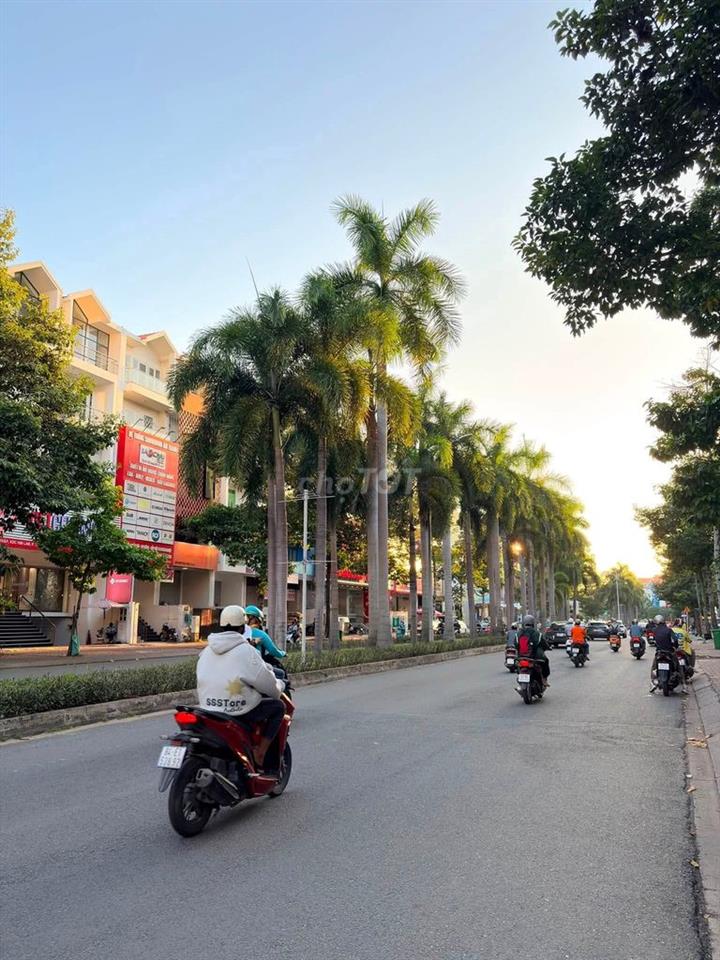 Cho thuê nhà 4 lầu khu dân cư himlam ,Phường tân hưng ,Quận 7 