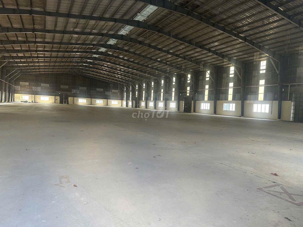 Cho thuê kho xưởng đường 830 huyện bến lức .Tỉnh Long An 