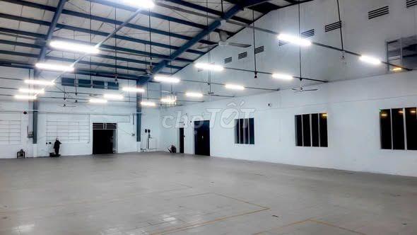 Cho thuê kho đường xa lô hà nội ngay cầu rạch chiếc giáp Thảo Điền 
