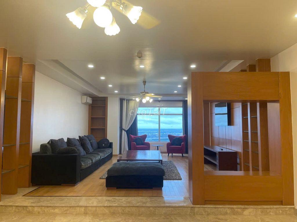 Tôi bán chung cư Botanica Premier. 92m2,3PN