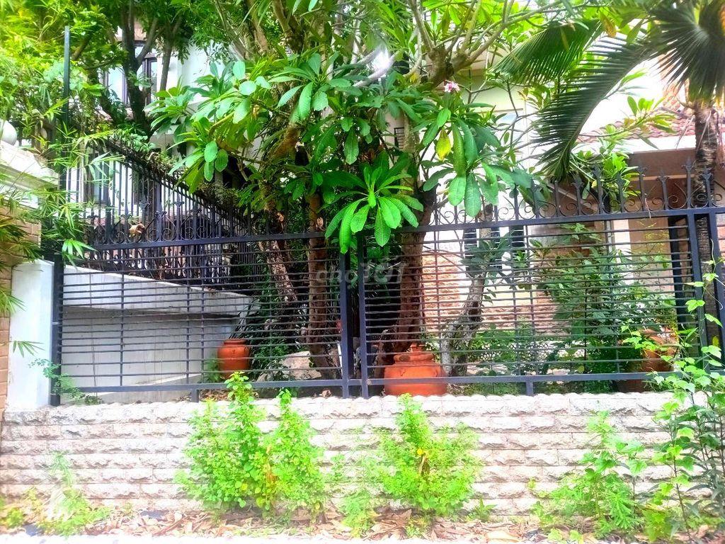 Bán Villa Thảo Điền khu biệt lập 105 tỷ