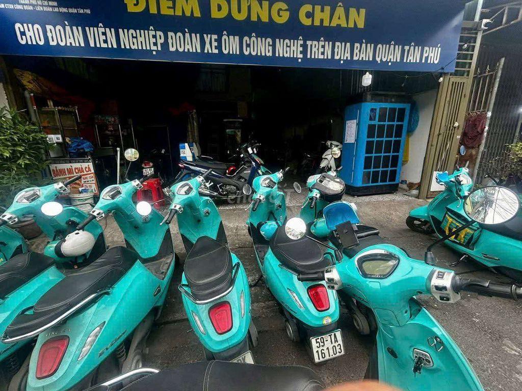 sang gấp cửa hàng cafe võng, sạc xe máy điện