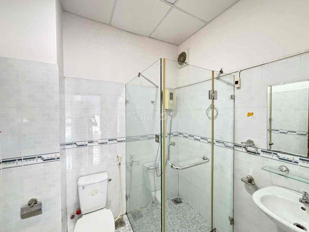 Pass phòng về quê do học xong (hỗ trợ 500k cọc cho ai chốt sớm)
