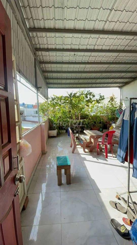 cho thê phòng trọ,có máy lạnh ,đông hưng thuận 17
