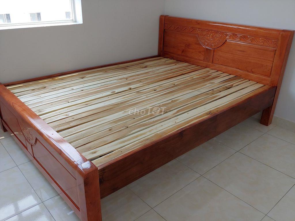 Căn hộ 1PN nội thất cơ bản, máy nước nóng, giường, tủ bếp