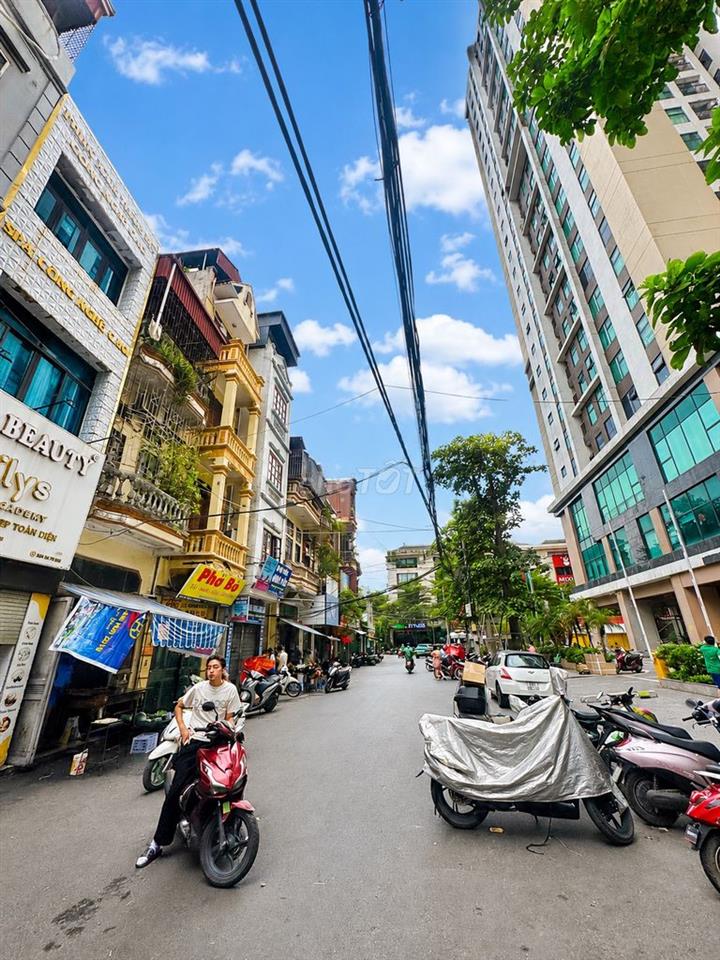 Chính chủ cho thuê nhà đối diện PCC1